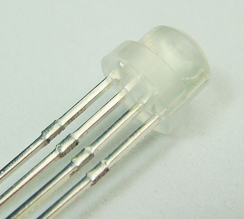 发光二极管 发光二极管