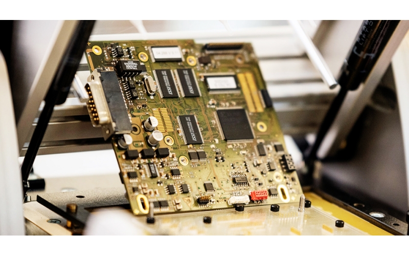 ICT在线测试：快速定位电路板短路与断路的利器